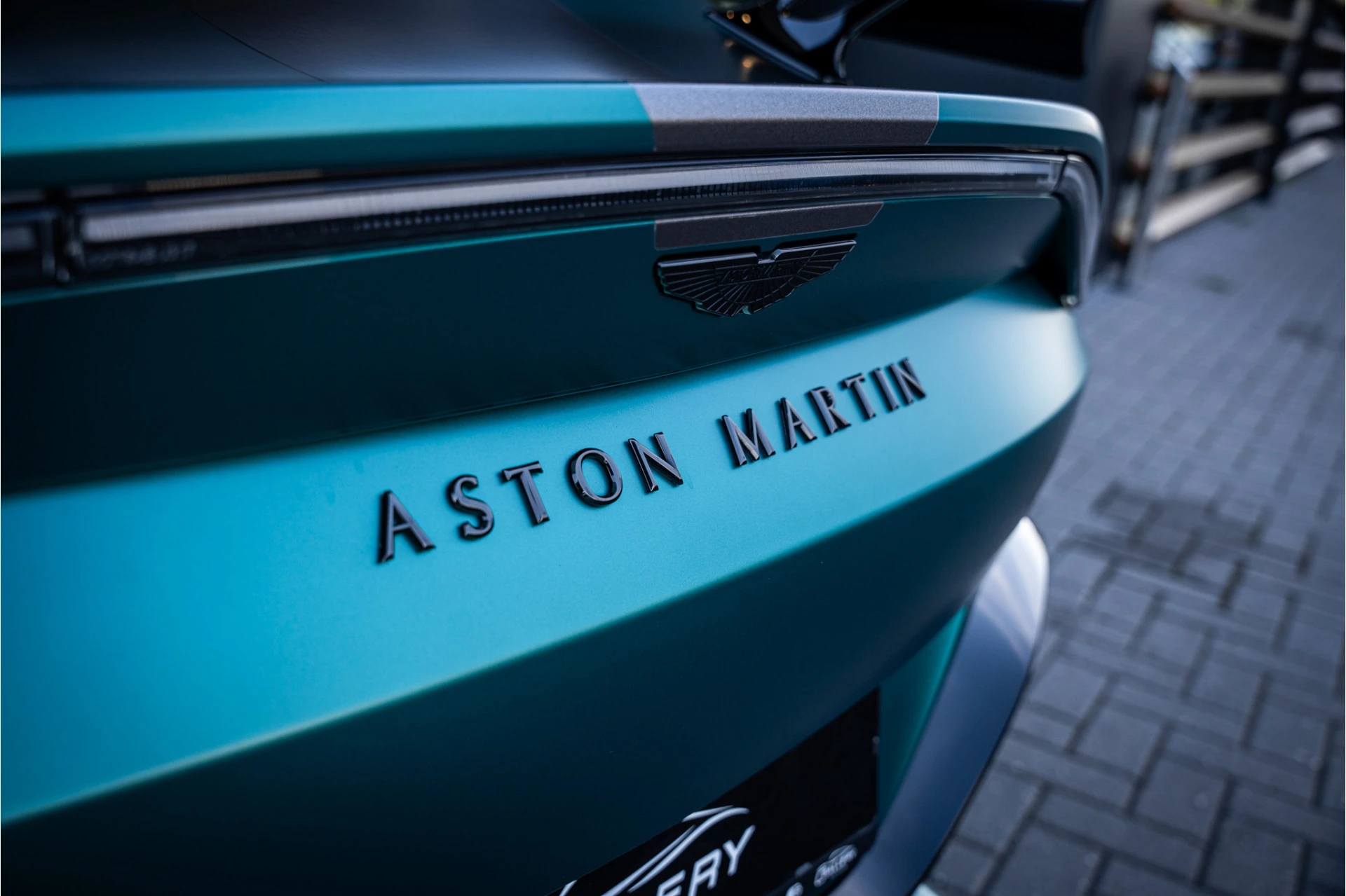 Hoofdafbeelding Aston Martin V8 Vantage