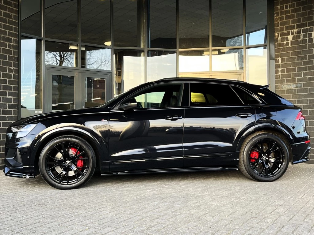 Hoofdafbeelding Audi Q8