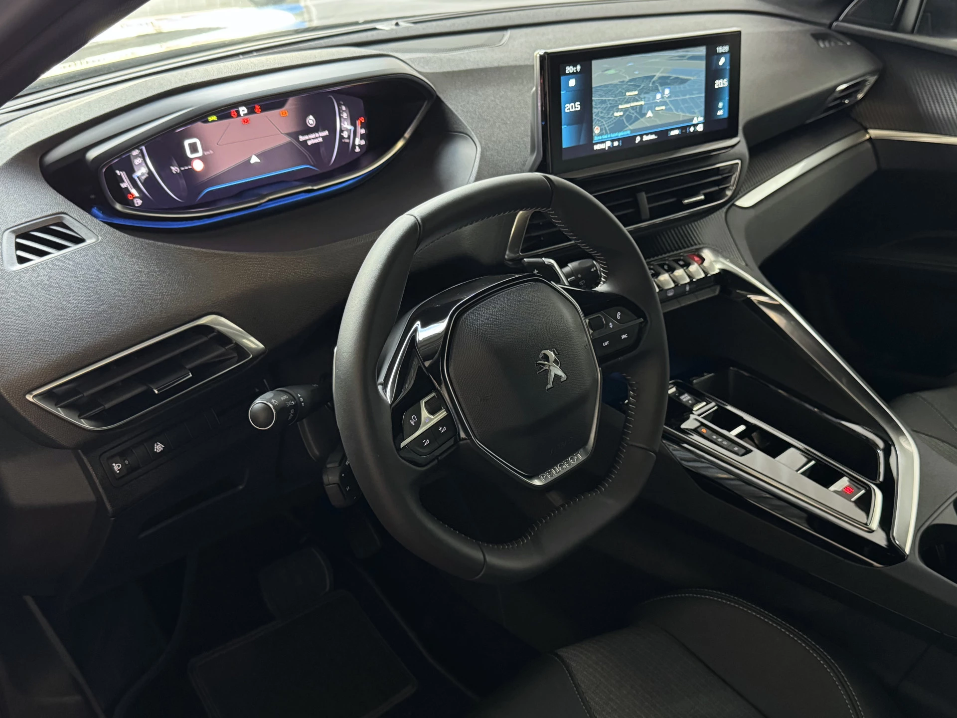 Hoofdafbeelding Peugeot 5008