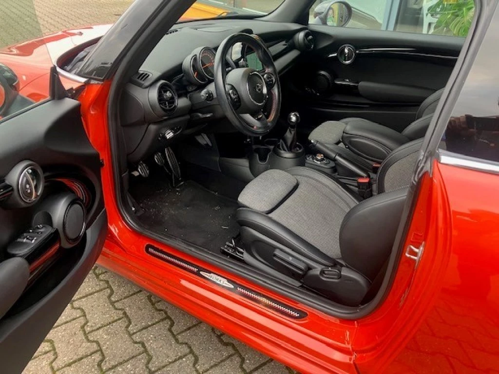 Hoofdafbeelding MINI Cooper