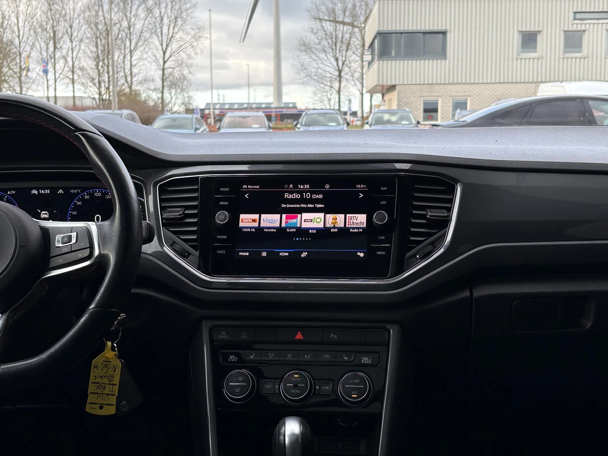 Hoofdafbeelding Volkswagen T-Roc