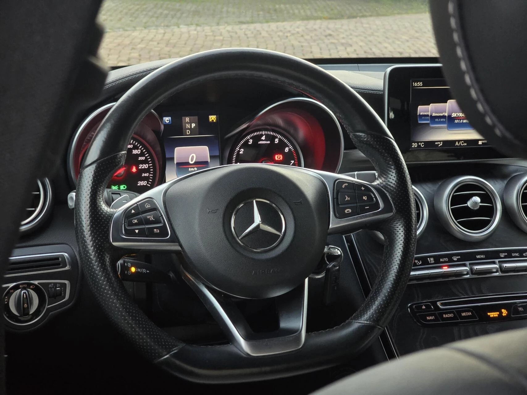 Hoofdafbeelding Mercedes-Benz GLC