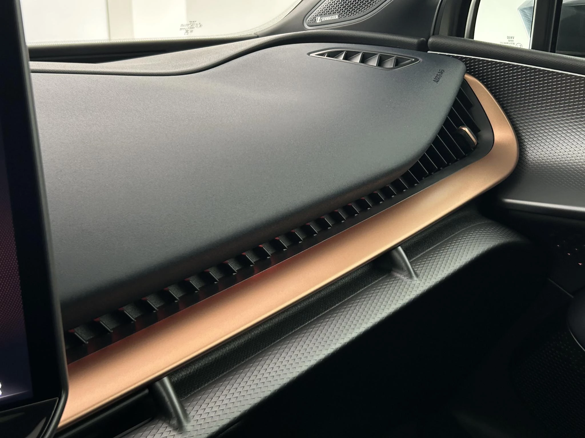 Hoofdafbeelding CUPRA Tavascan