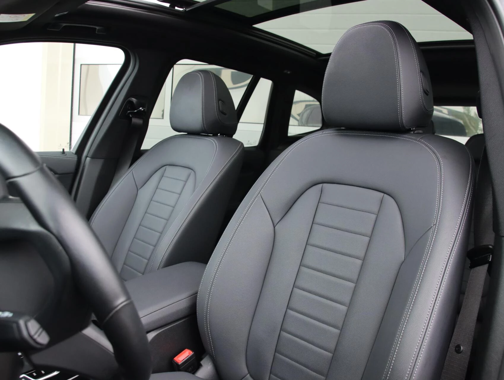 Hoofdafbeelding BMW iX3