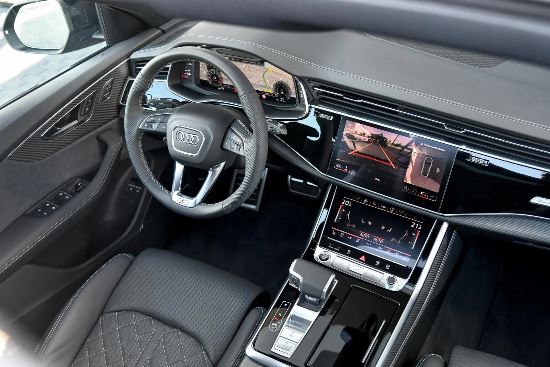 Hoofdafbeelding Audi Q8