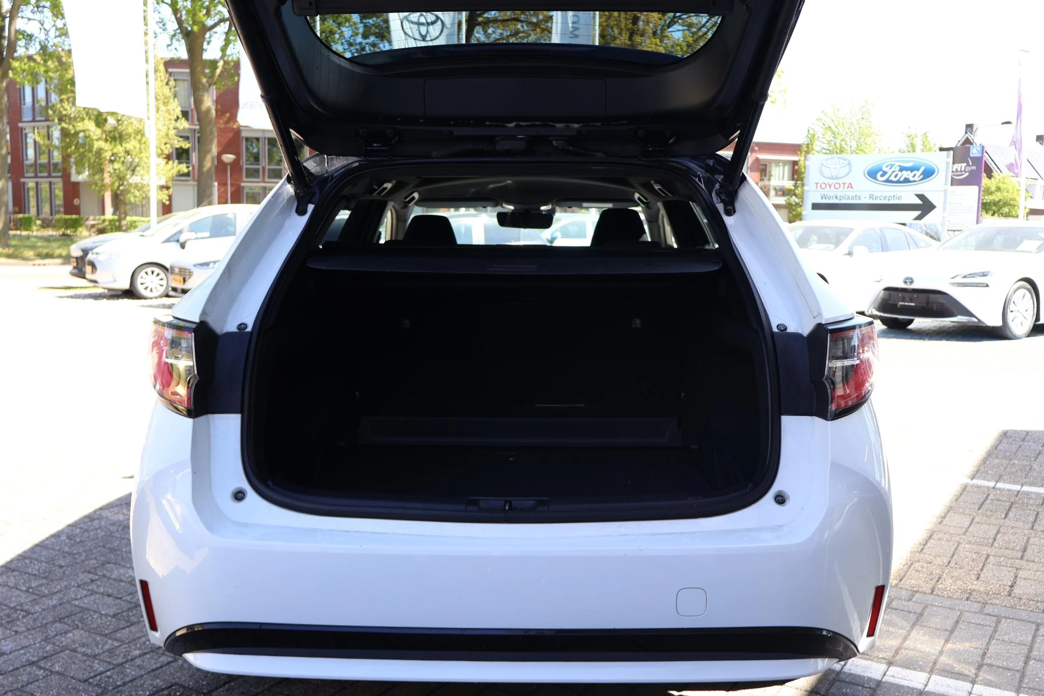 Hoofdafbeelding Toyota Corolla Touring Sports