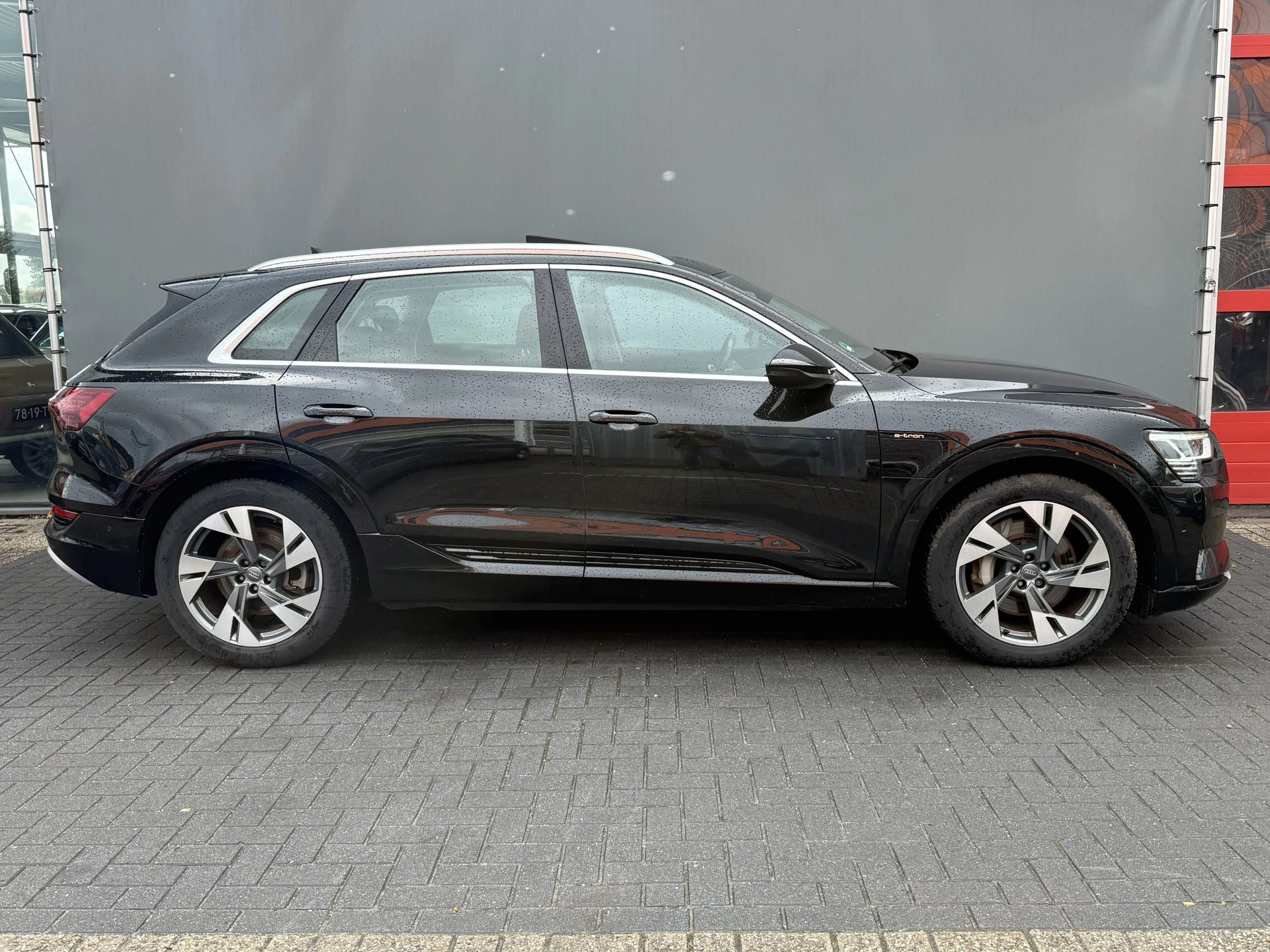 Hoofdafbeelding Audi e-tron