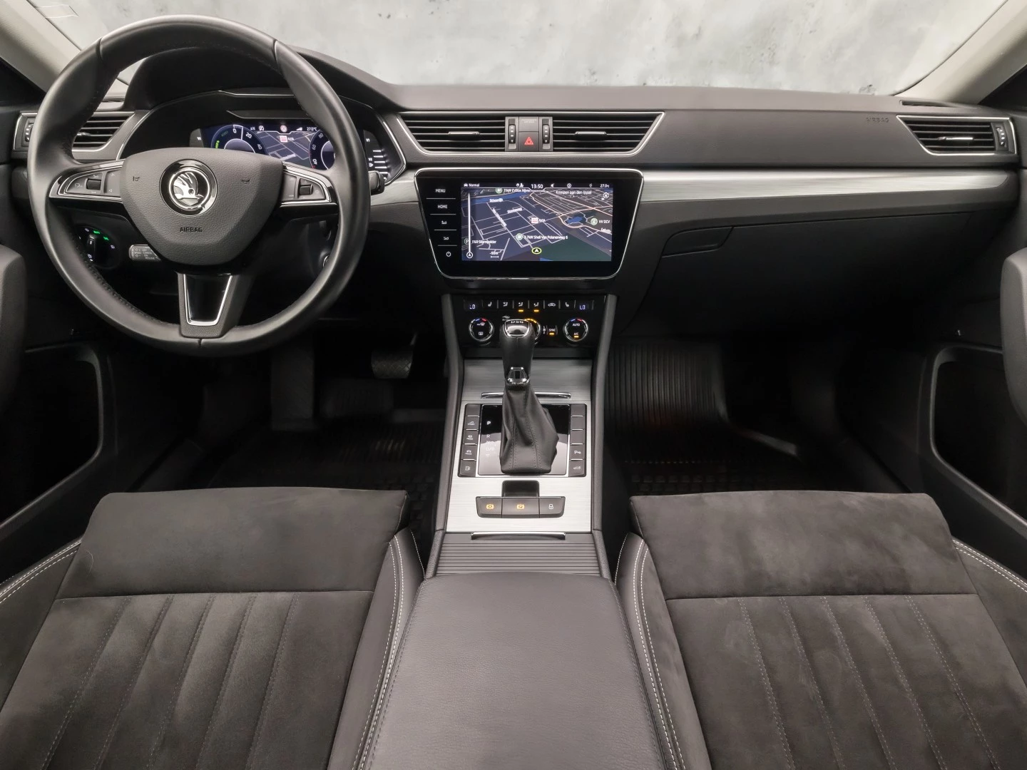 Hoofdafbeelding Škoda Superb