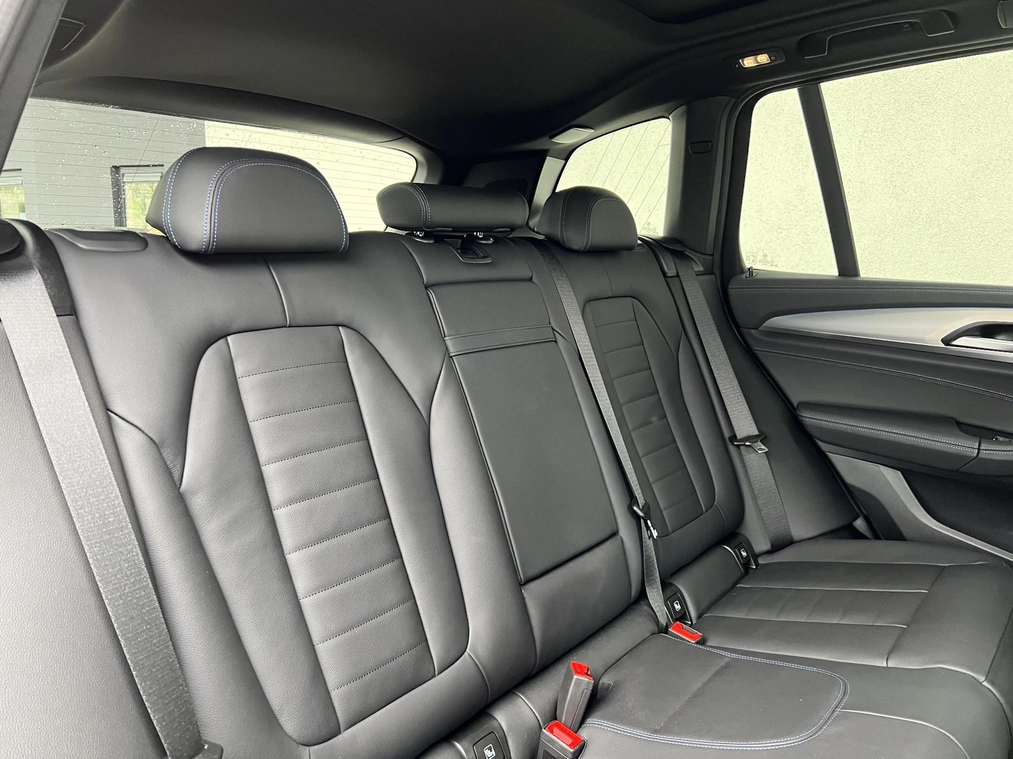 Hoofdafbeelding BMW iX3