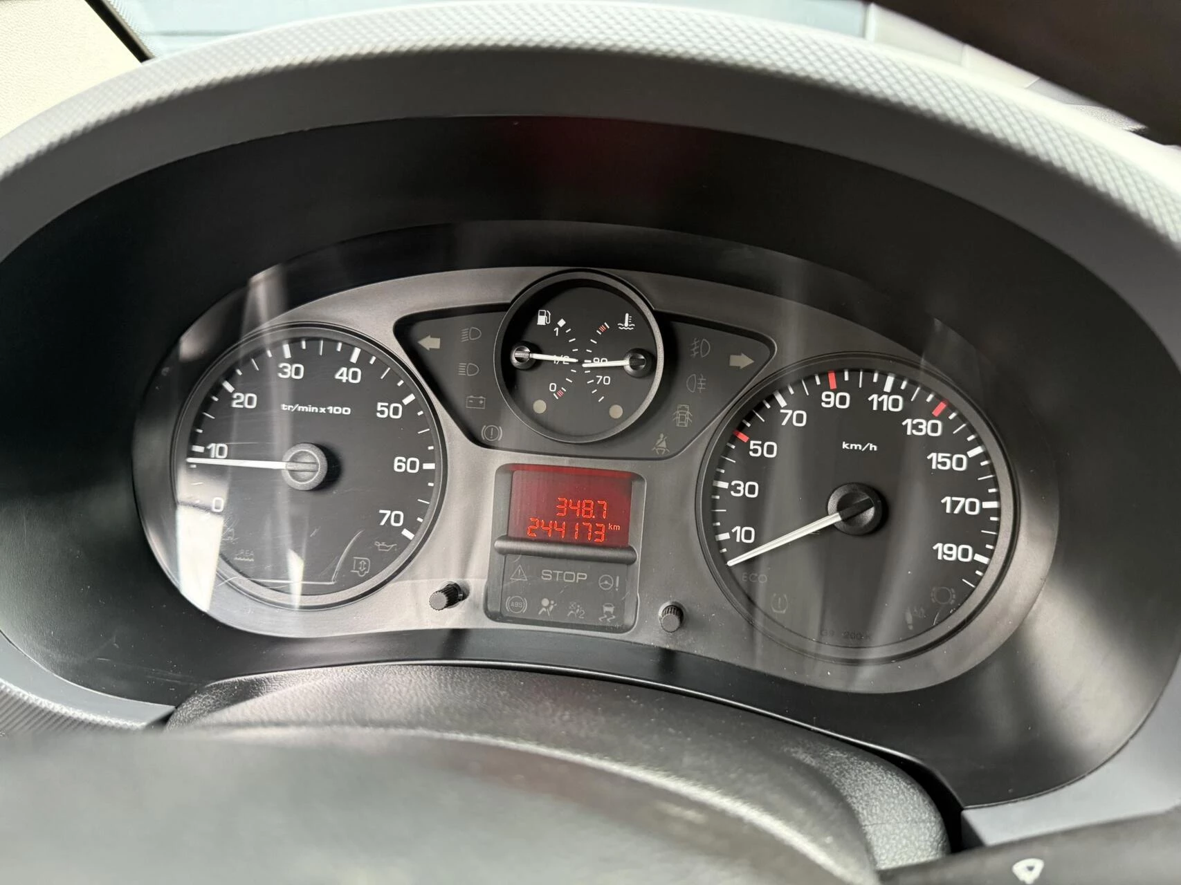 Hoofdafbeelding Peugeot Partner