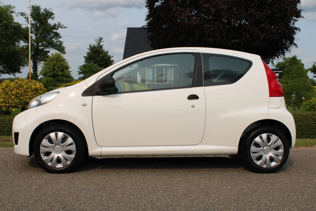 Hoofdafbeelding Peugeot 107