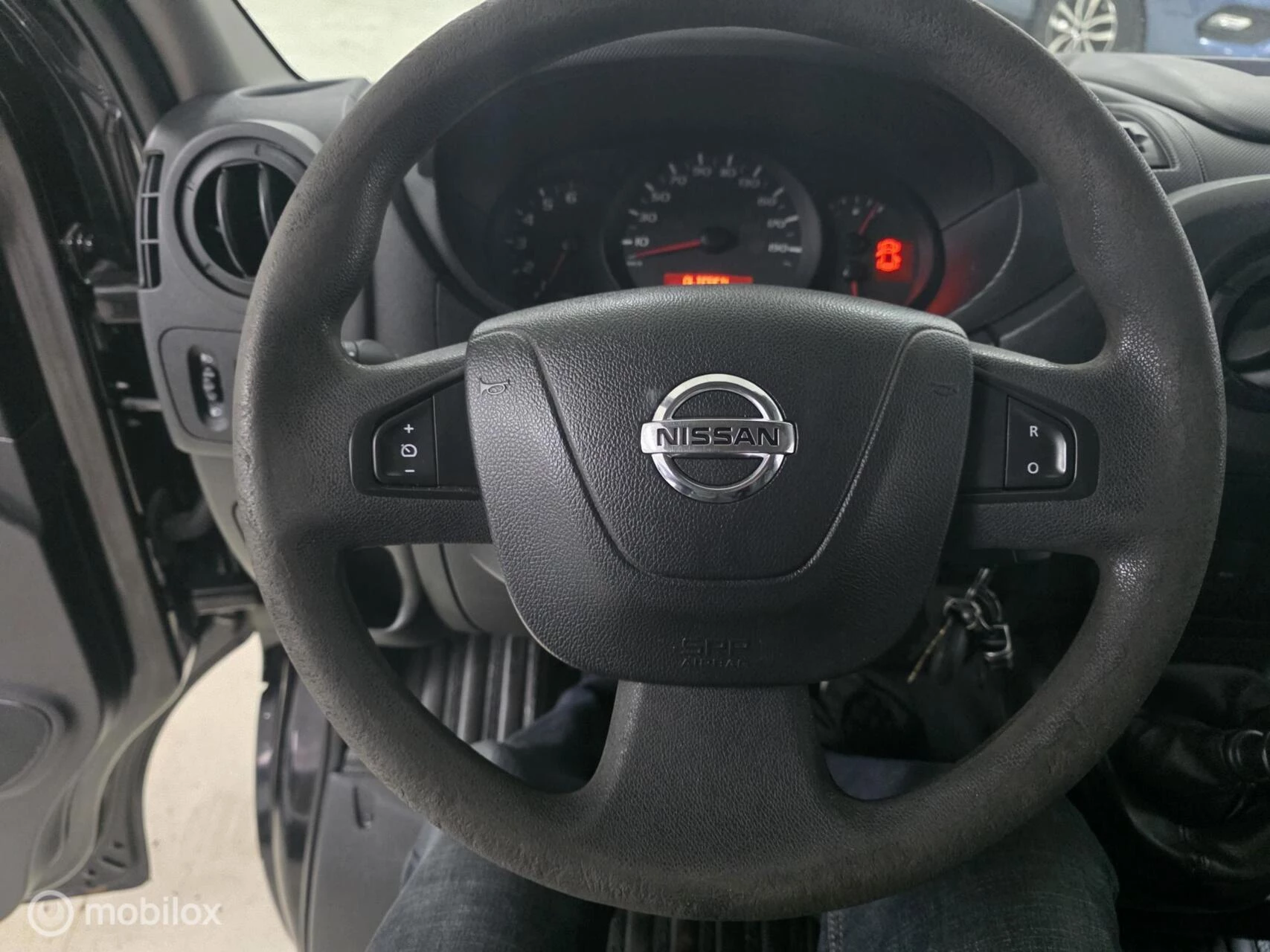 Hoofdafbeelding Nissan NV400