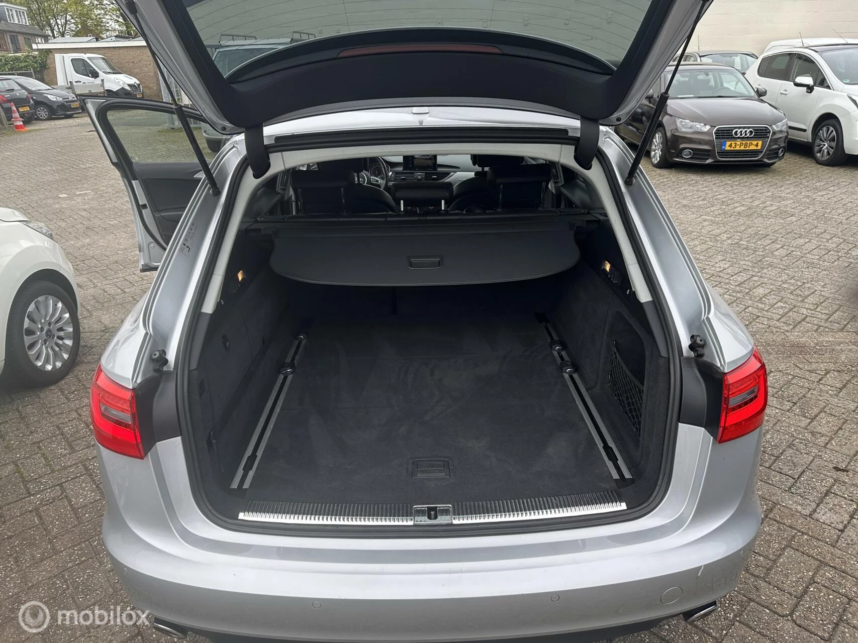 Hoofdafbeelding Audi A6