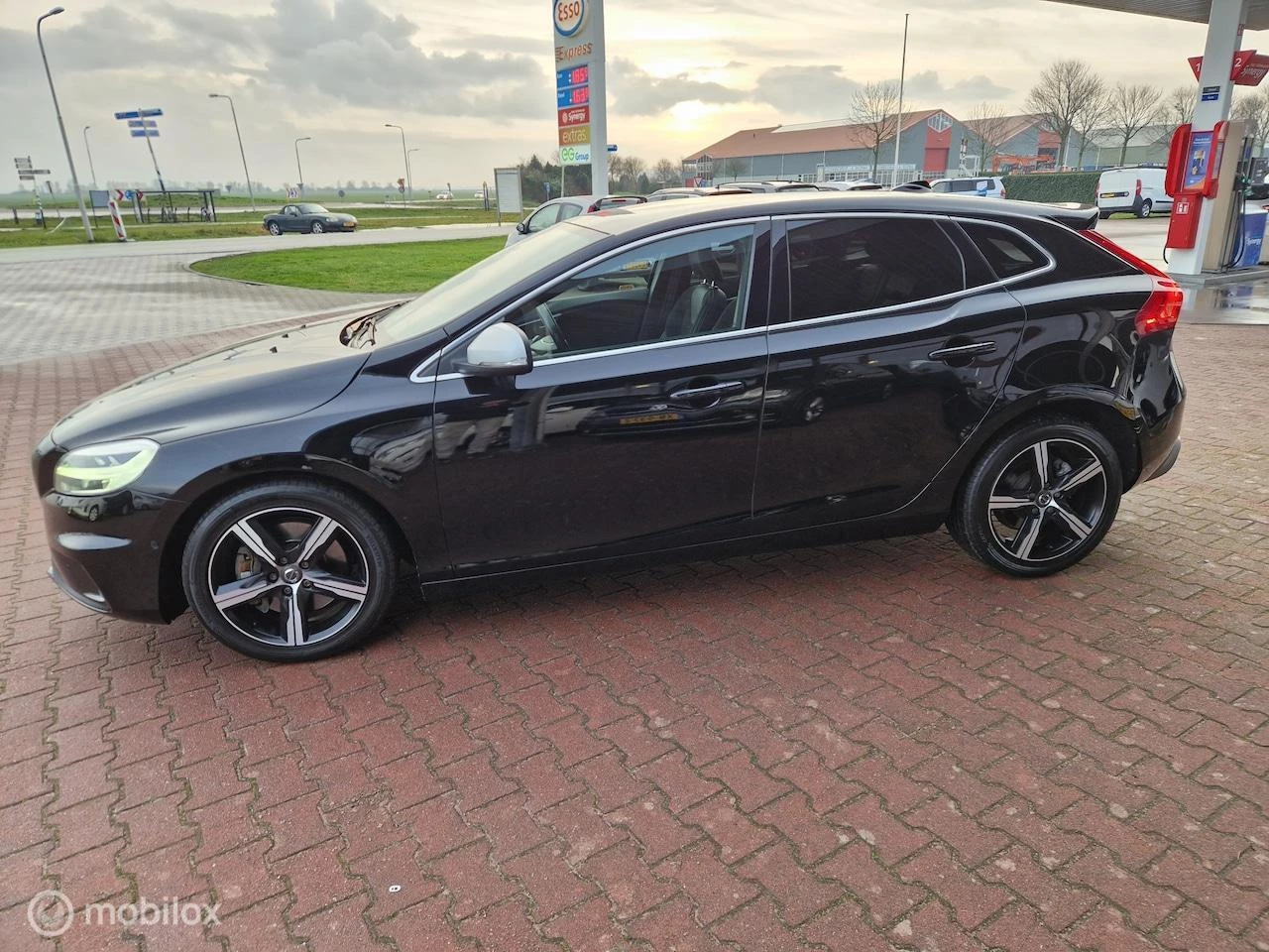 Hoofdafbeelding Volvo V40