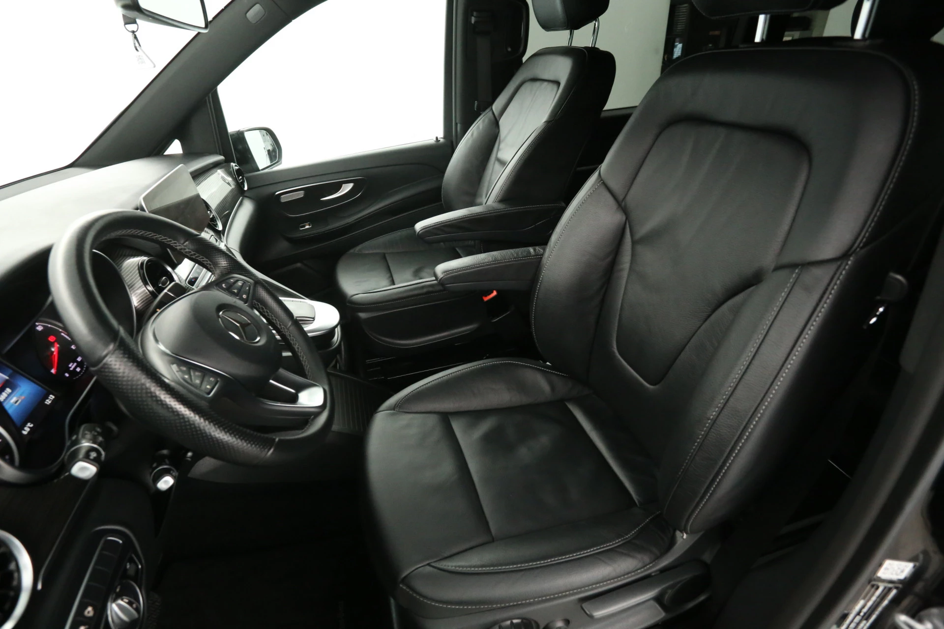 Hoofdafbeelding Mercedes-Benz EQV