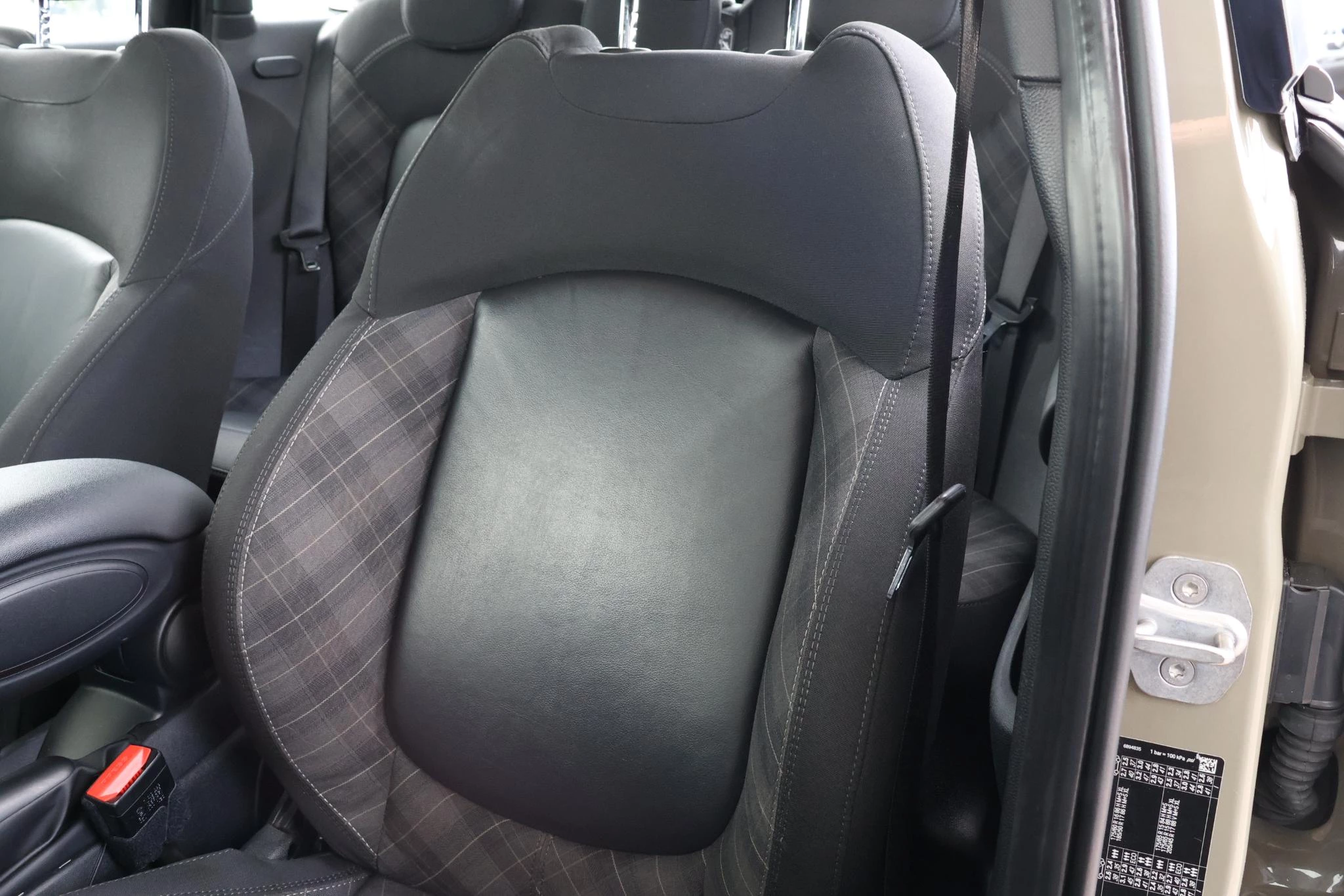 Hoofdafbeelding MINI 5-deurs