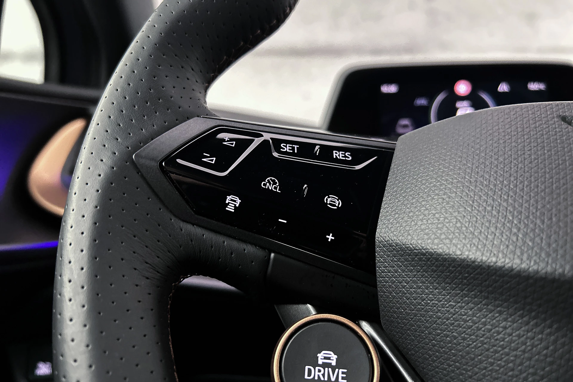 Hoofdafbeelding CUPRA Tavascan