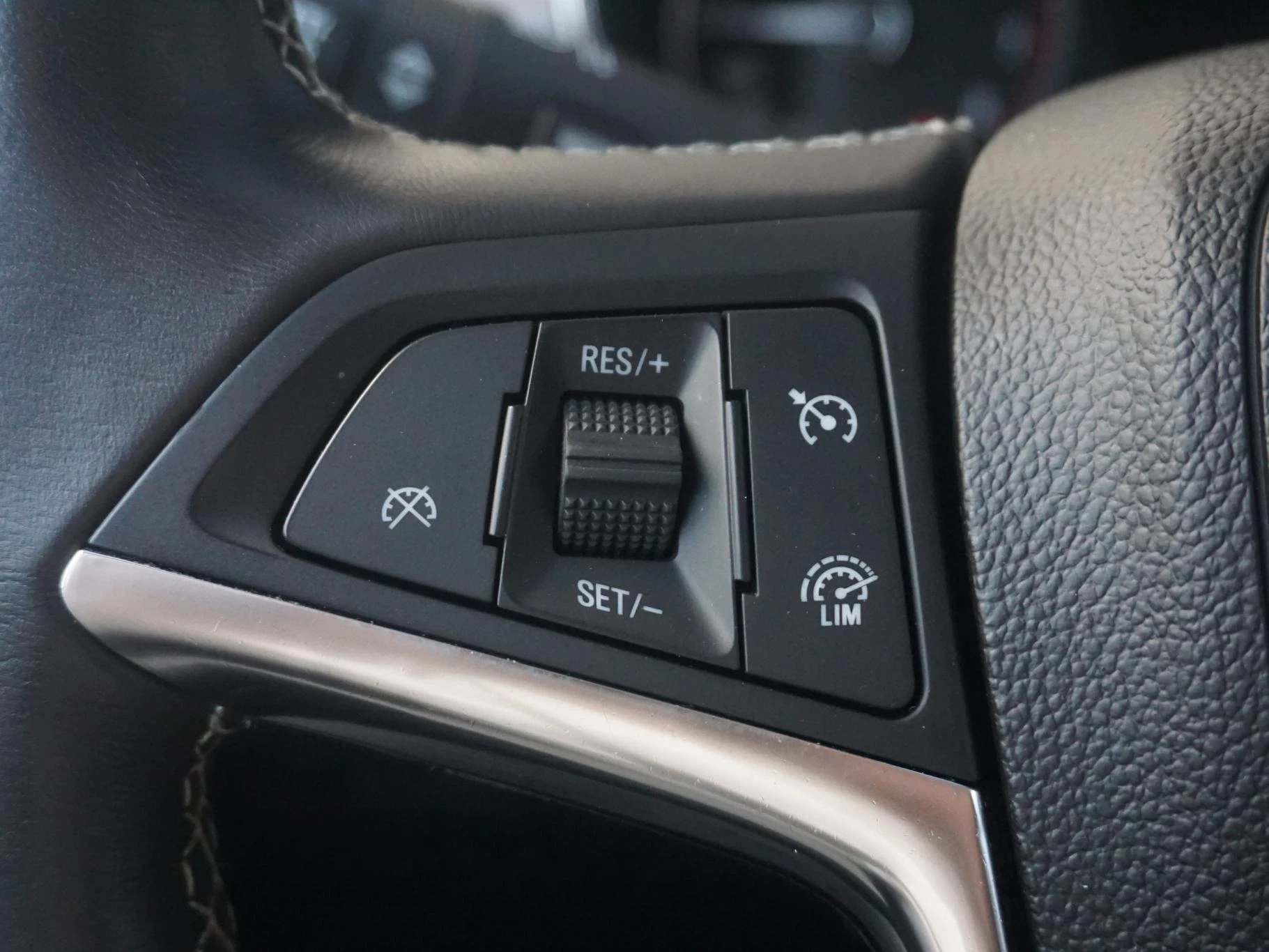 Hoofdafbeelding Opel Mokka X