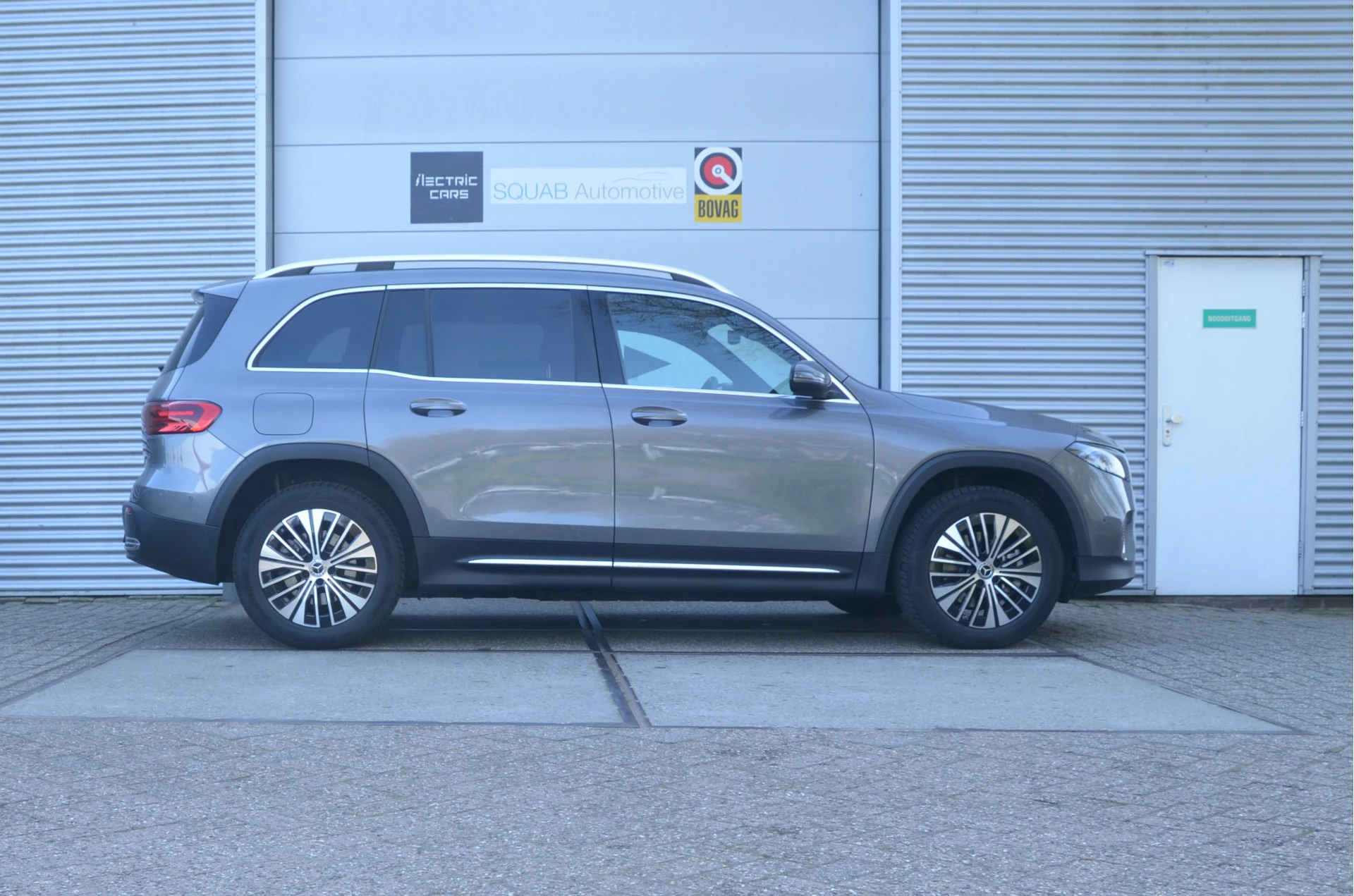 Hoofdafbeelding Mercedes-Benz EQB