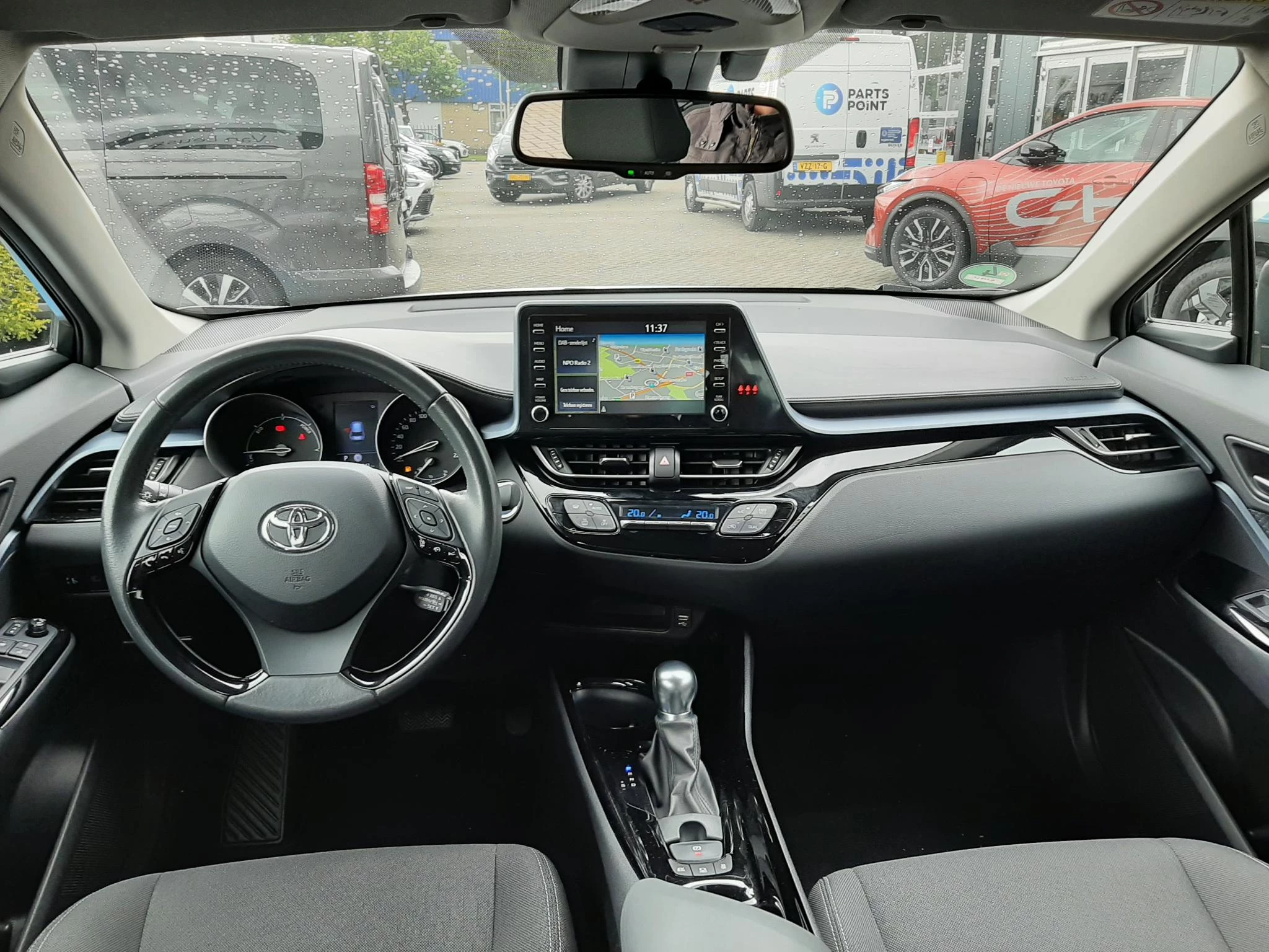 Hoofdafbeelding Toyota C-HR