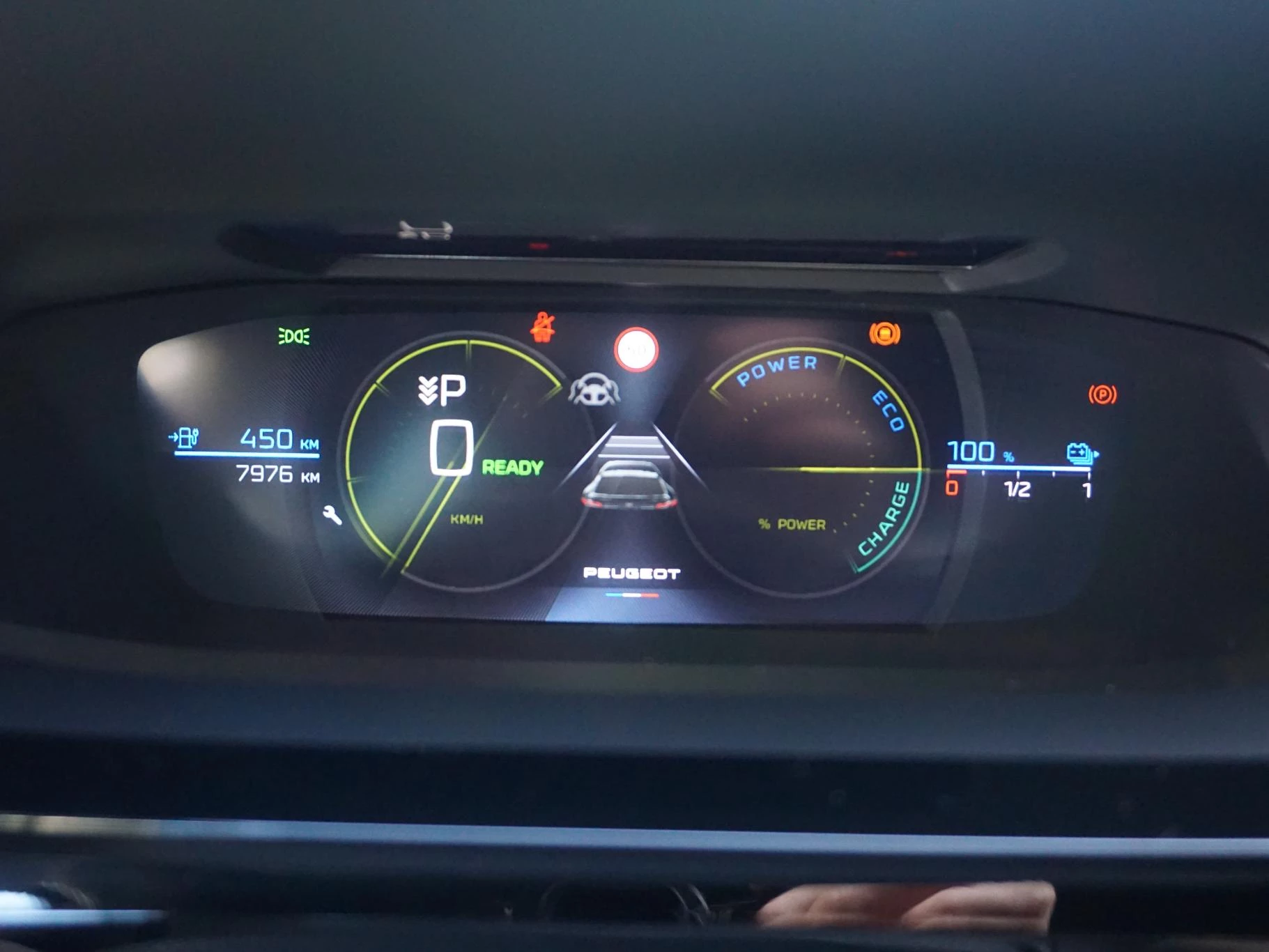 Hoofdafbeelding Peugeot 408