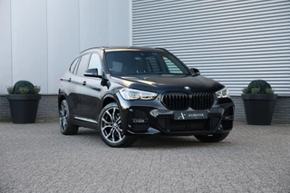 BMW X1 xDrive25e 220PK M-Sport Pano|Trekh|HUD|Stuurvw