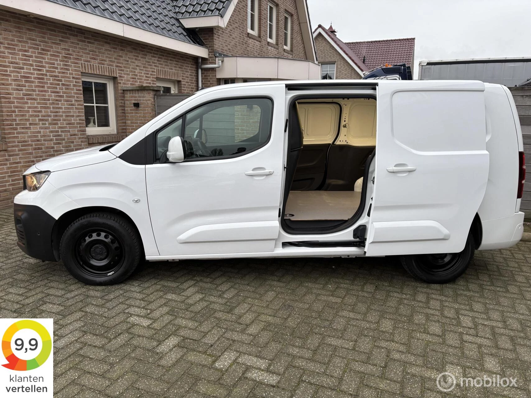 Hoofdafbeelding Peugeot Partner