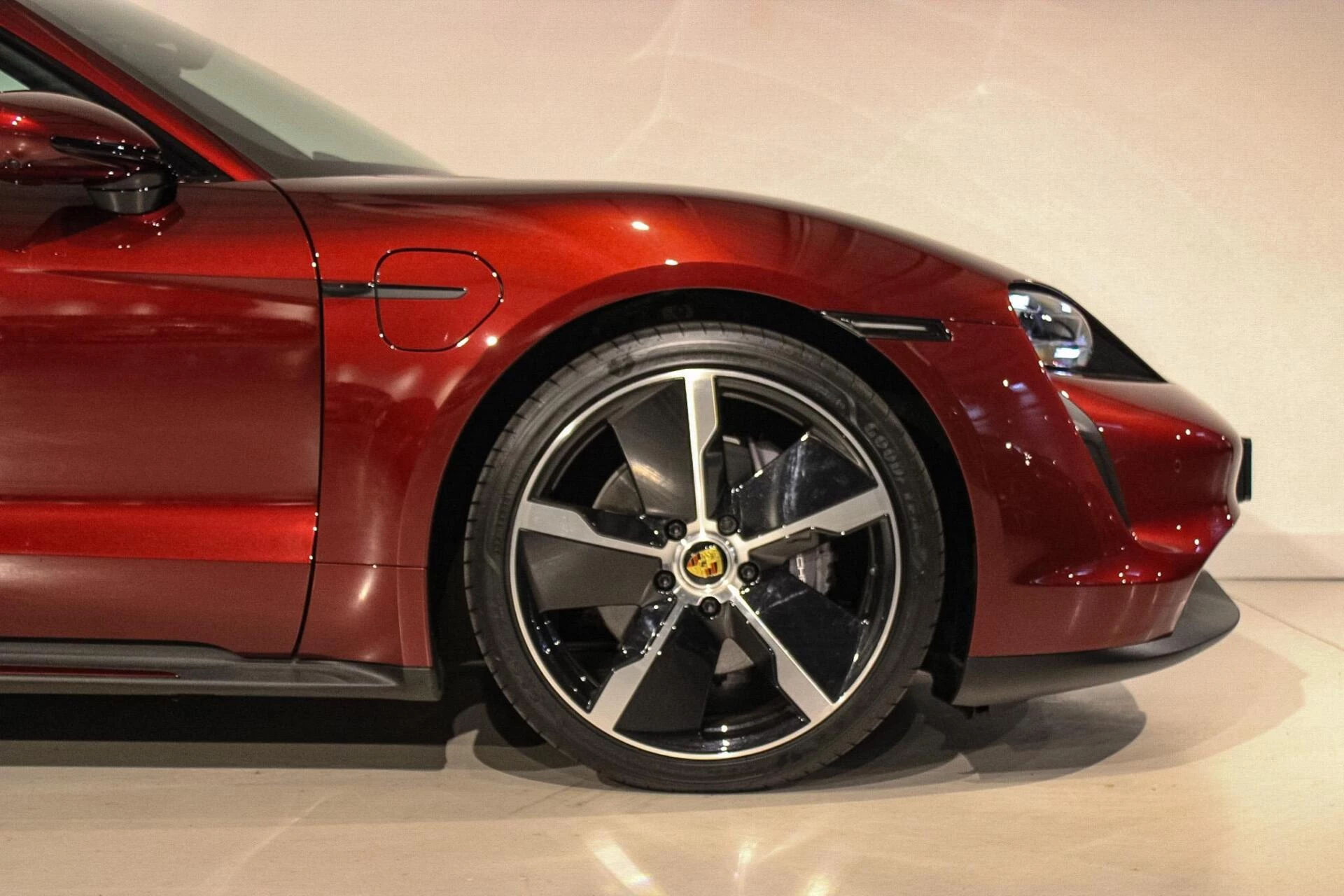 Hoofdafbeelding Porsche Taycan