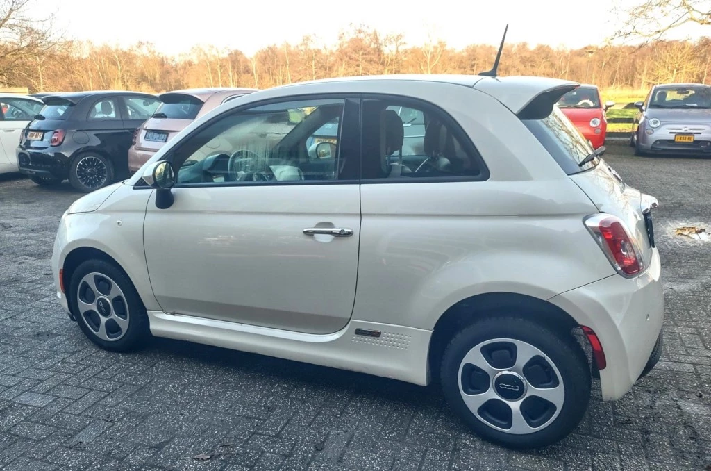 Hoofdafbeelding Fiat 500e