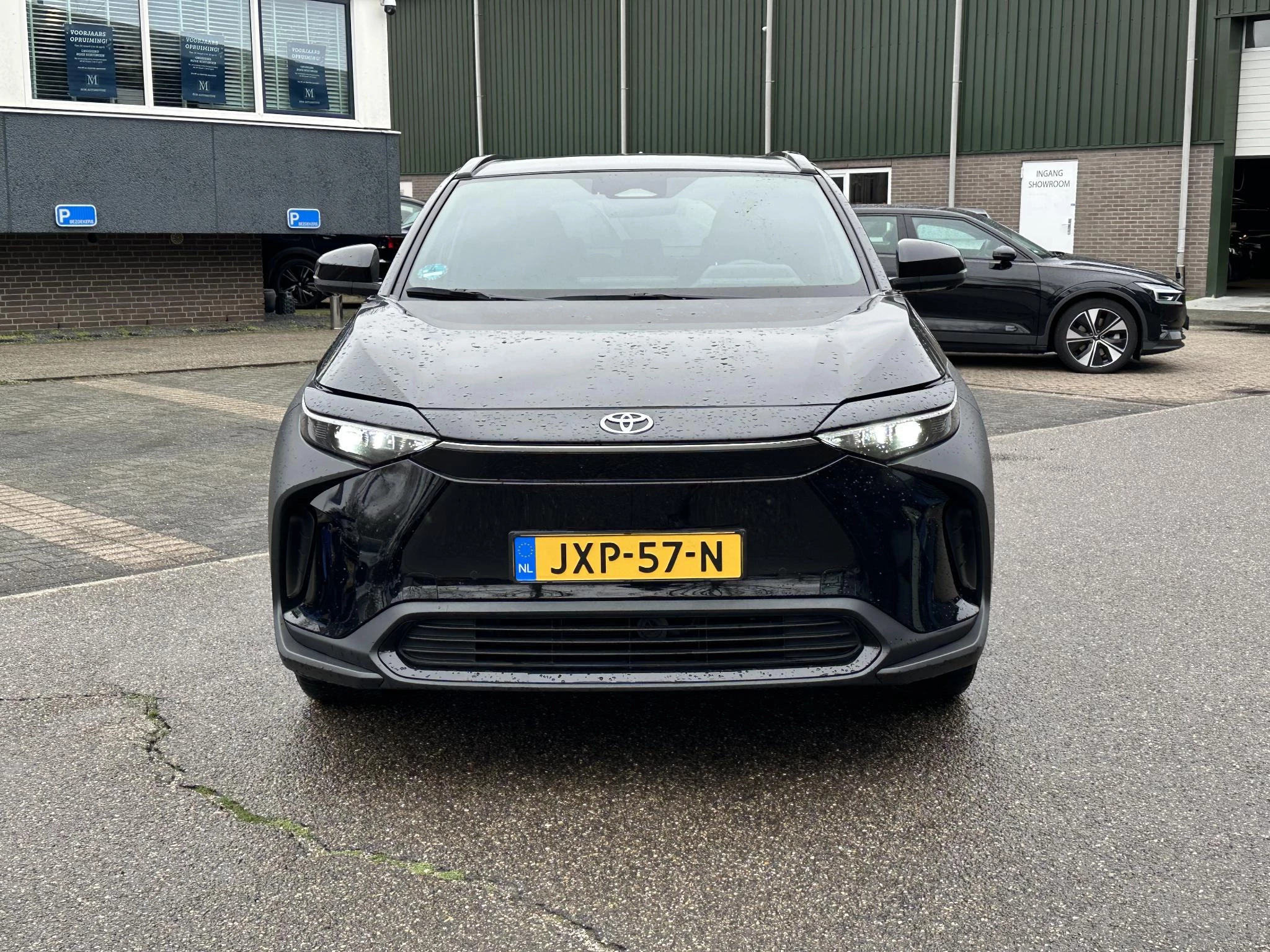 Hoofdafbeelding Toyota bZ4X