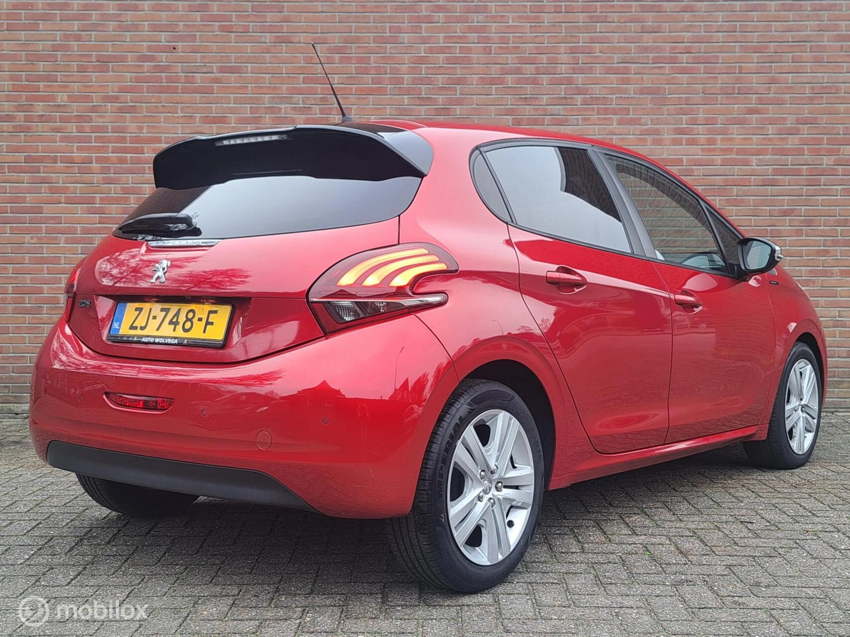 Hoofdafbeelding Peugeot 208