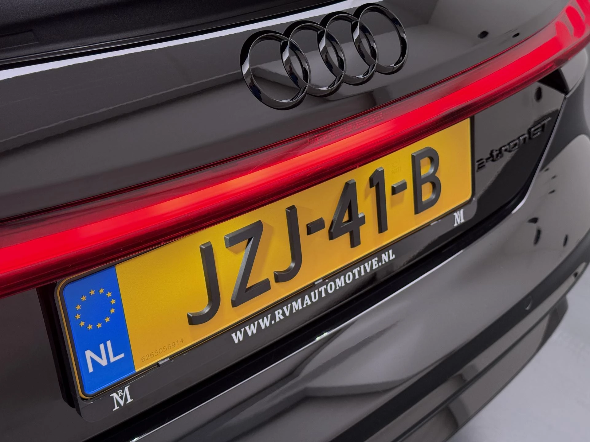 Hoofdafbeelding Audi e-tron GT