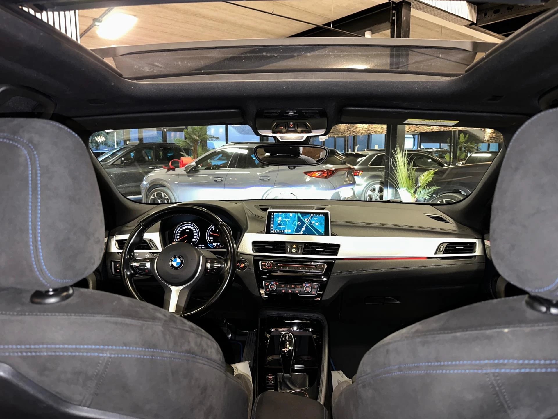 Hoofdafbeelding BMW X2