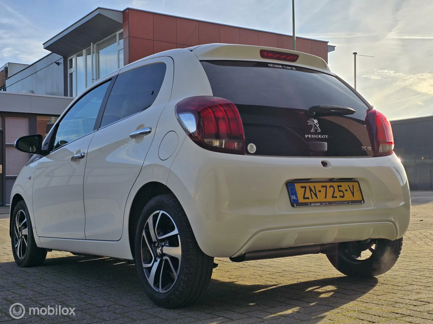 Hoofdafbeelding Peugeot 108