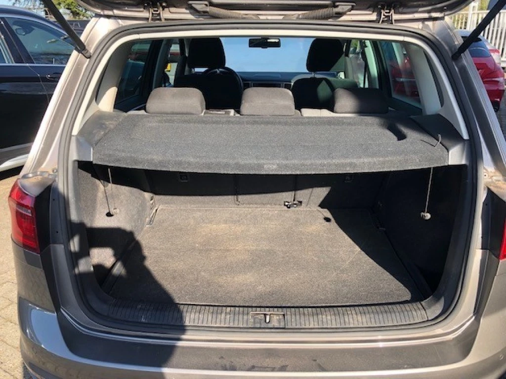 Hoofdafbeelding Volkswagen Golf Sportsvan
