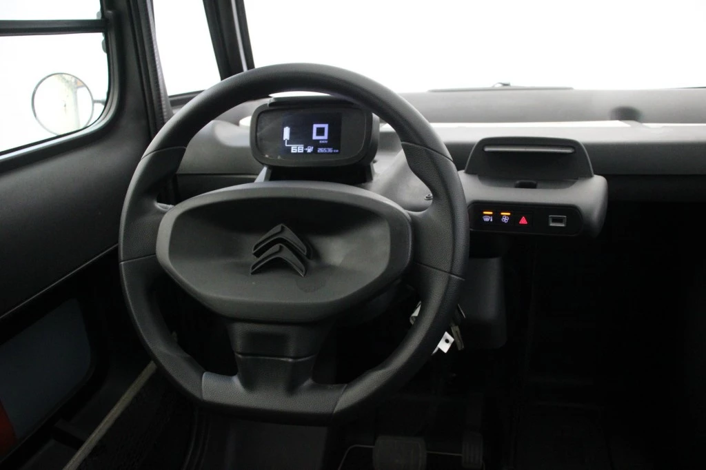 Hoofdafbeelding Opel Rocks-e