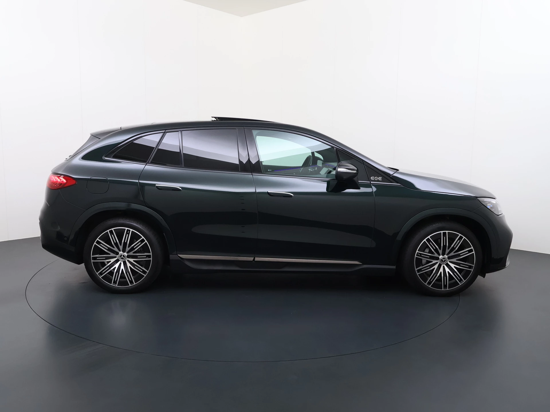 Hoofdafbeelding Mercedes-Benz EQE