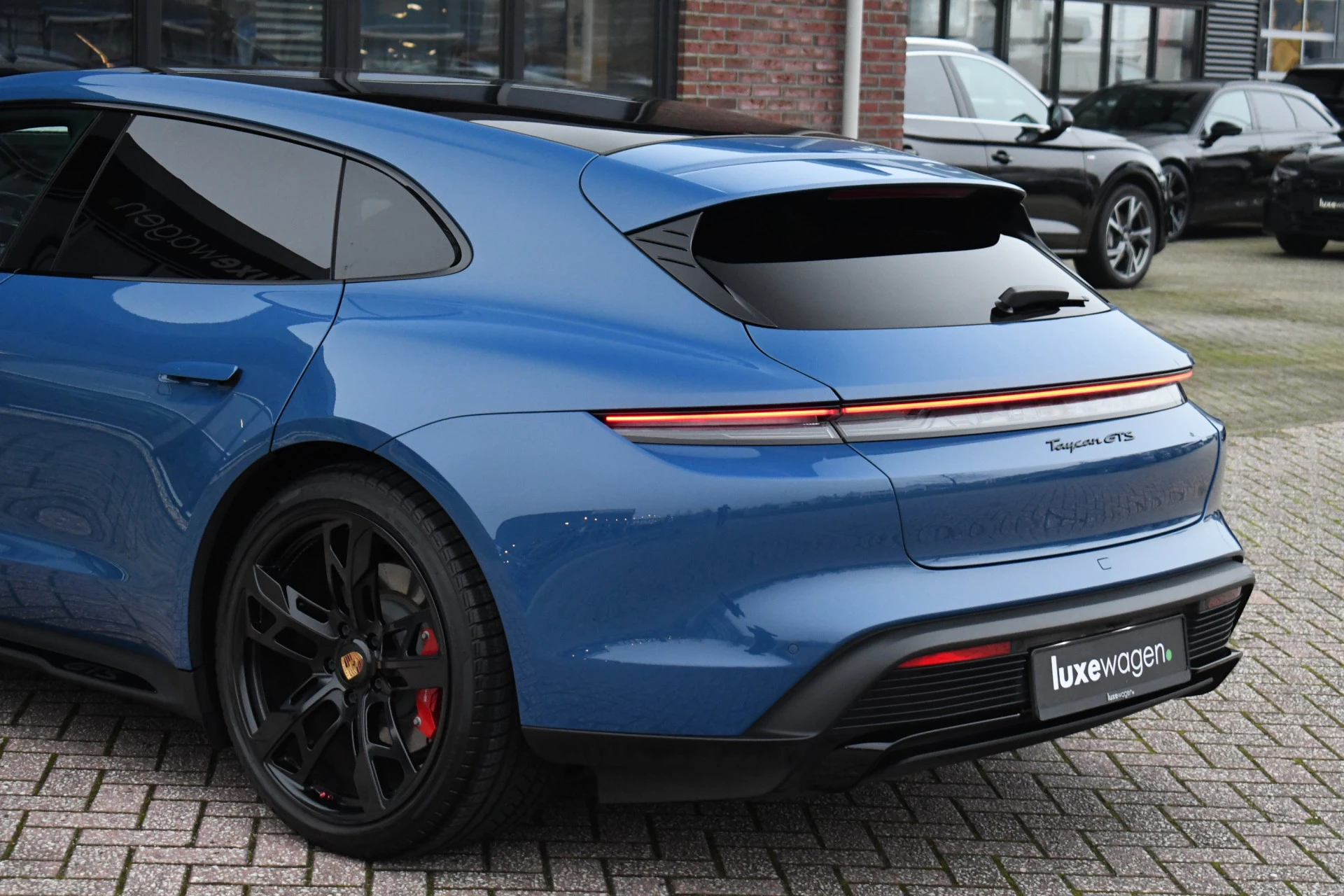 Hoofdafbeelding Porsche Taycan