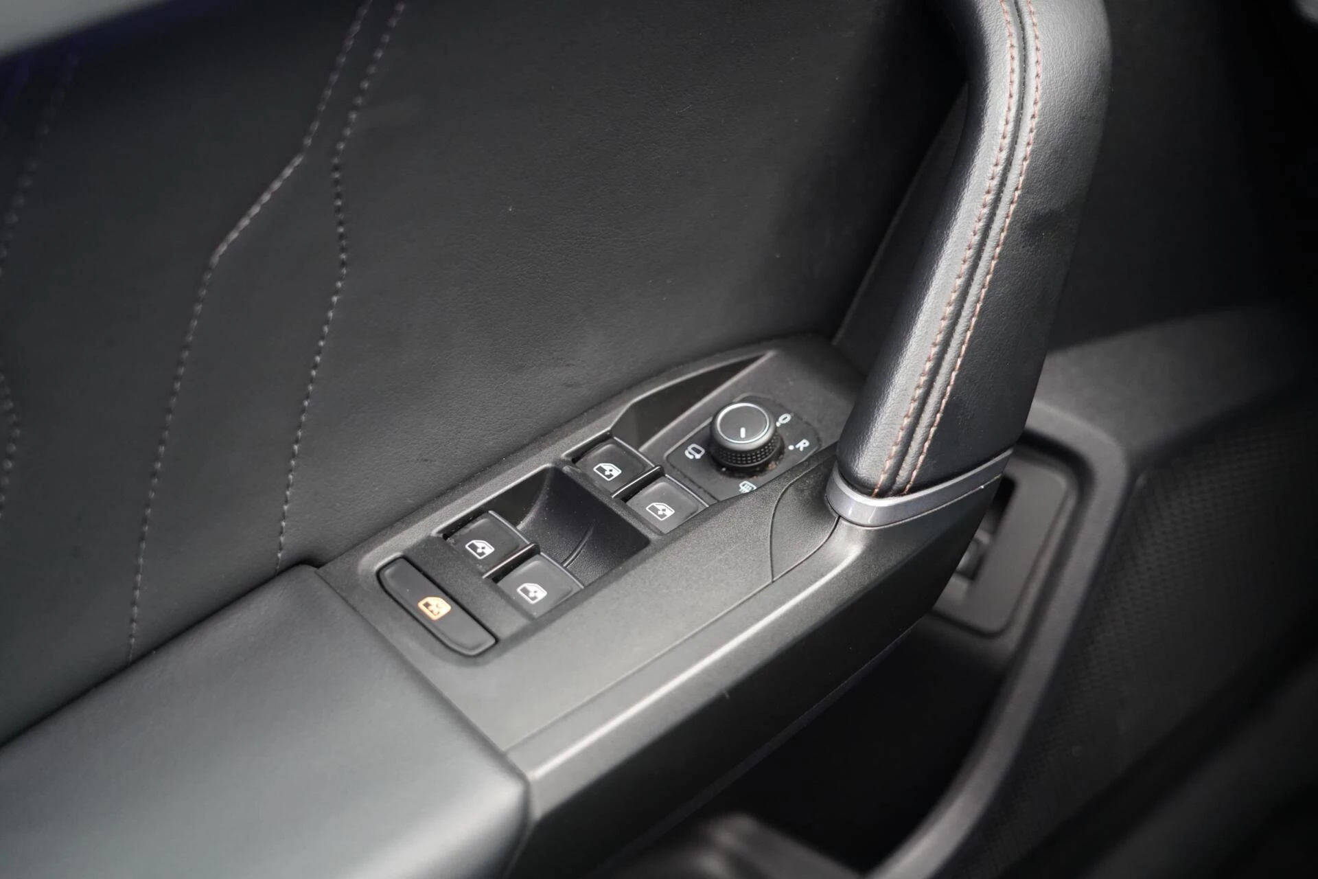 Hoofdafbeelding CUPRA Leon