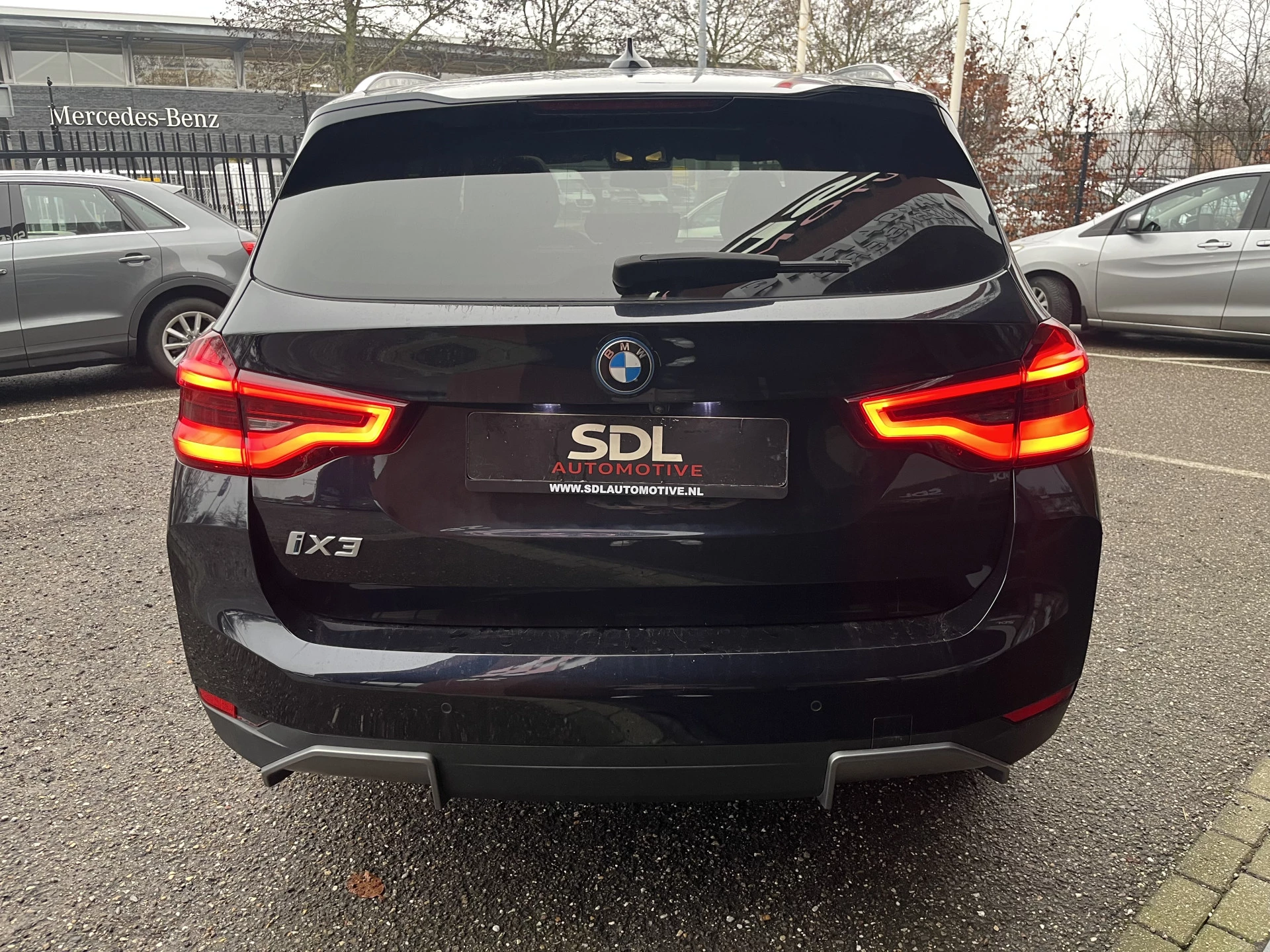 Hoofdafbeelding BMW iX3