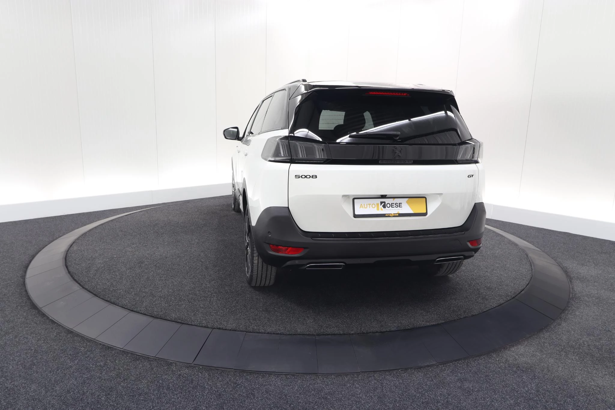 Hoofdafbeelding Peugeot 5008