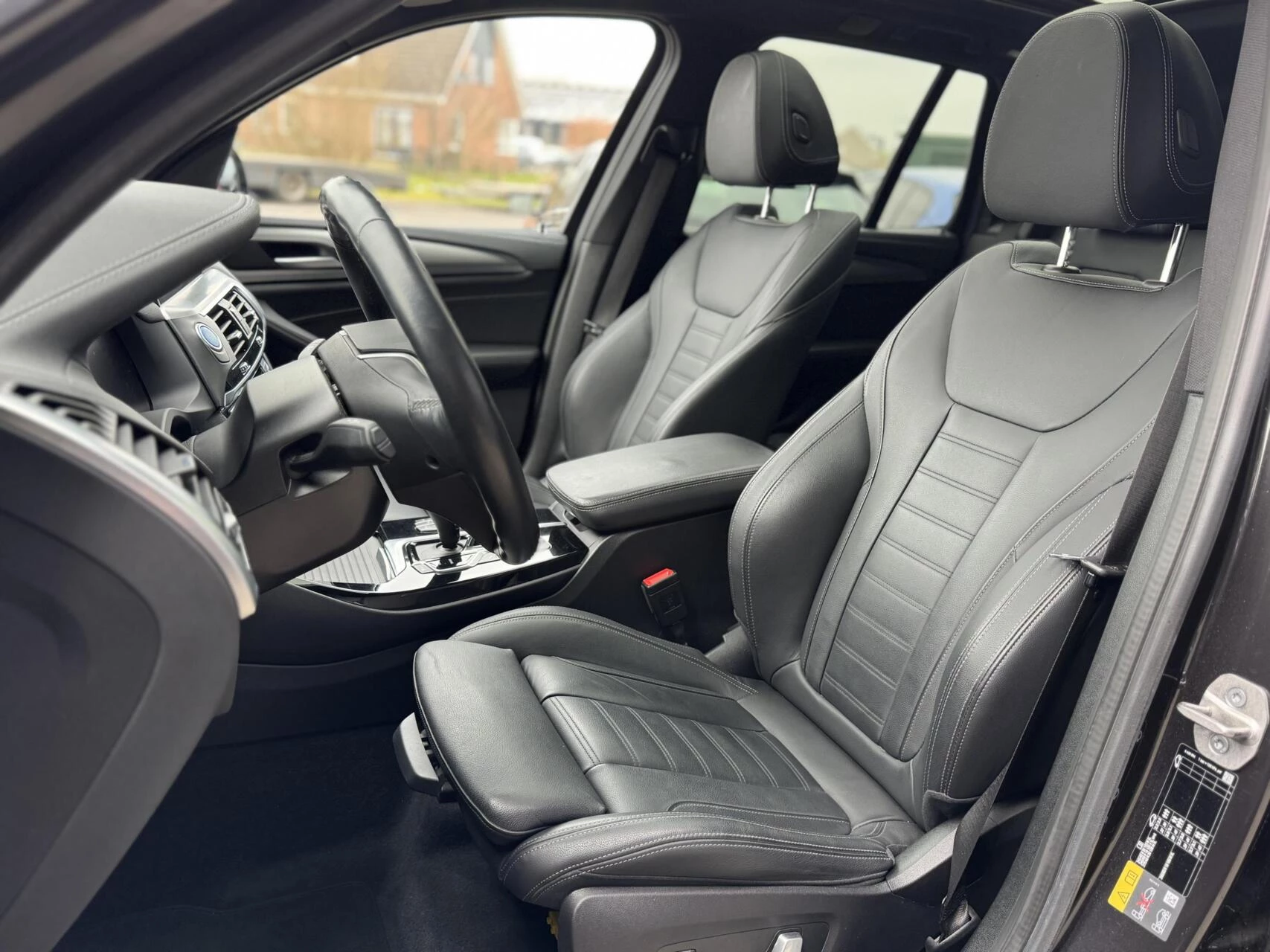 Hoofdafbeelding BMW iX3