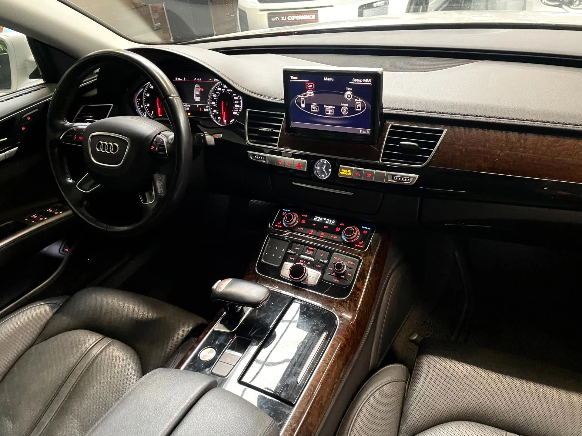 Hoofdafbeelding Audi A8