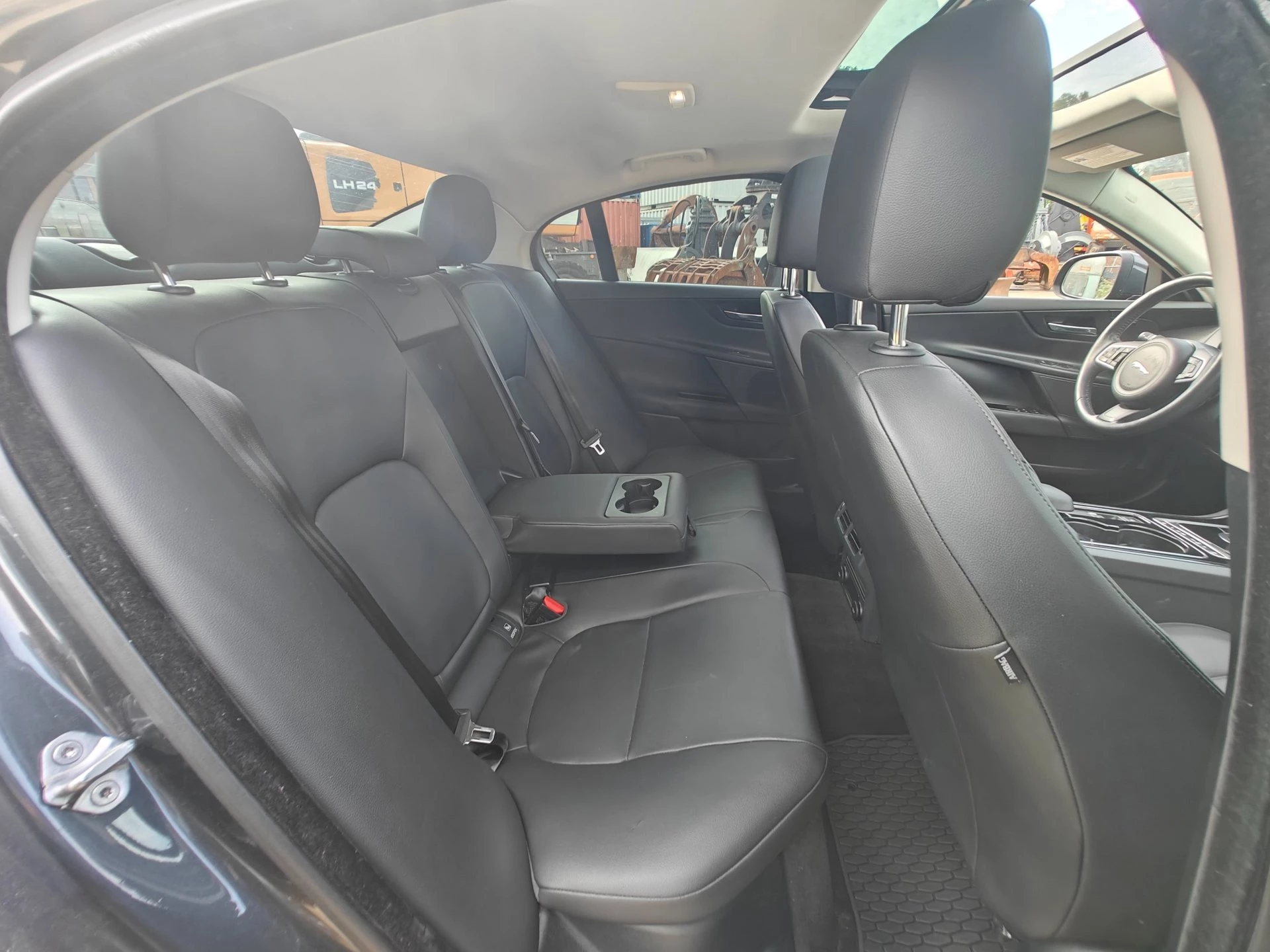 Hoofdafbeelding Jaguar XE