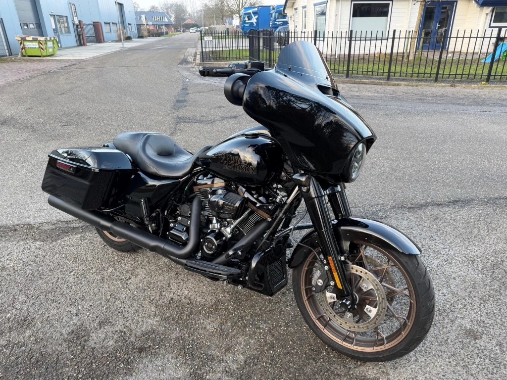 Hoofdafbeelding Harley-Davidson Street Glide