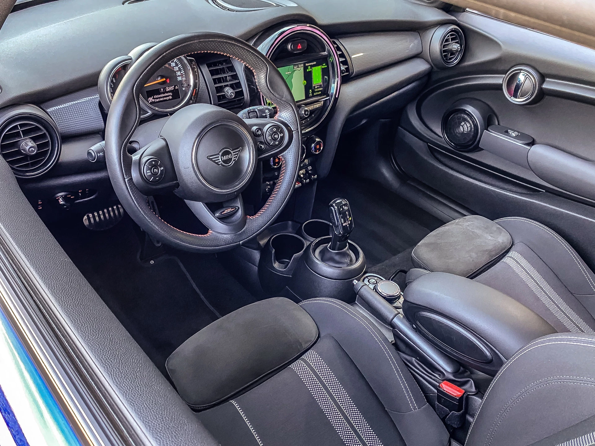 Hoofdafbeelding MINI Cooper