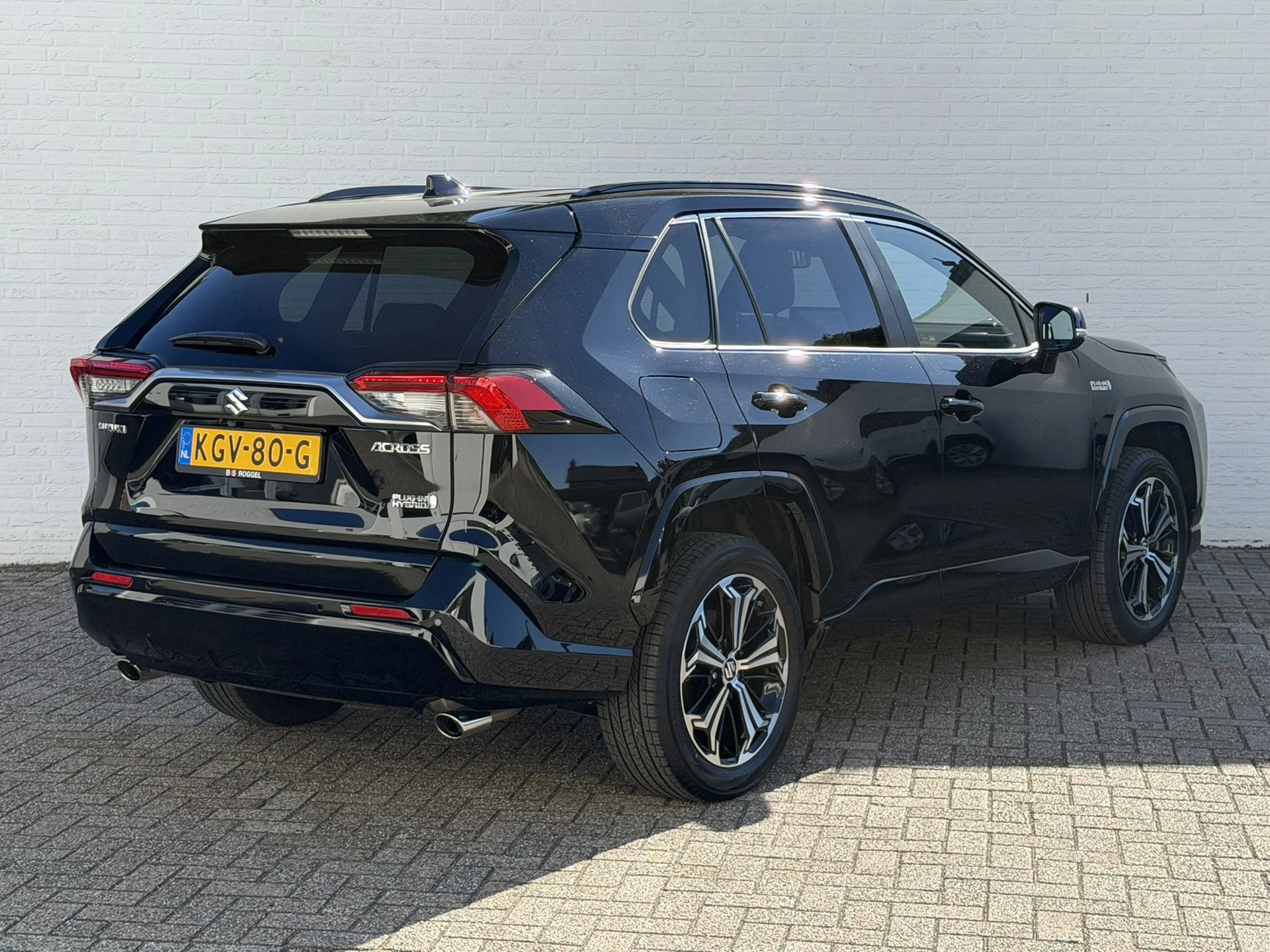 Hoofdafbeelding Suzuki Across