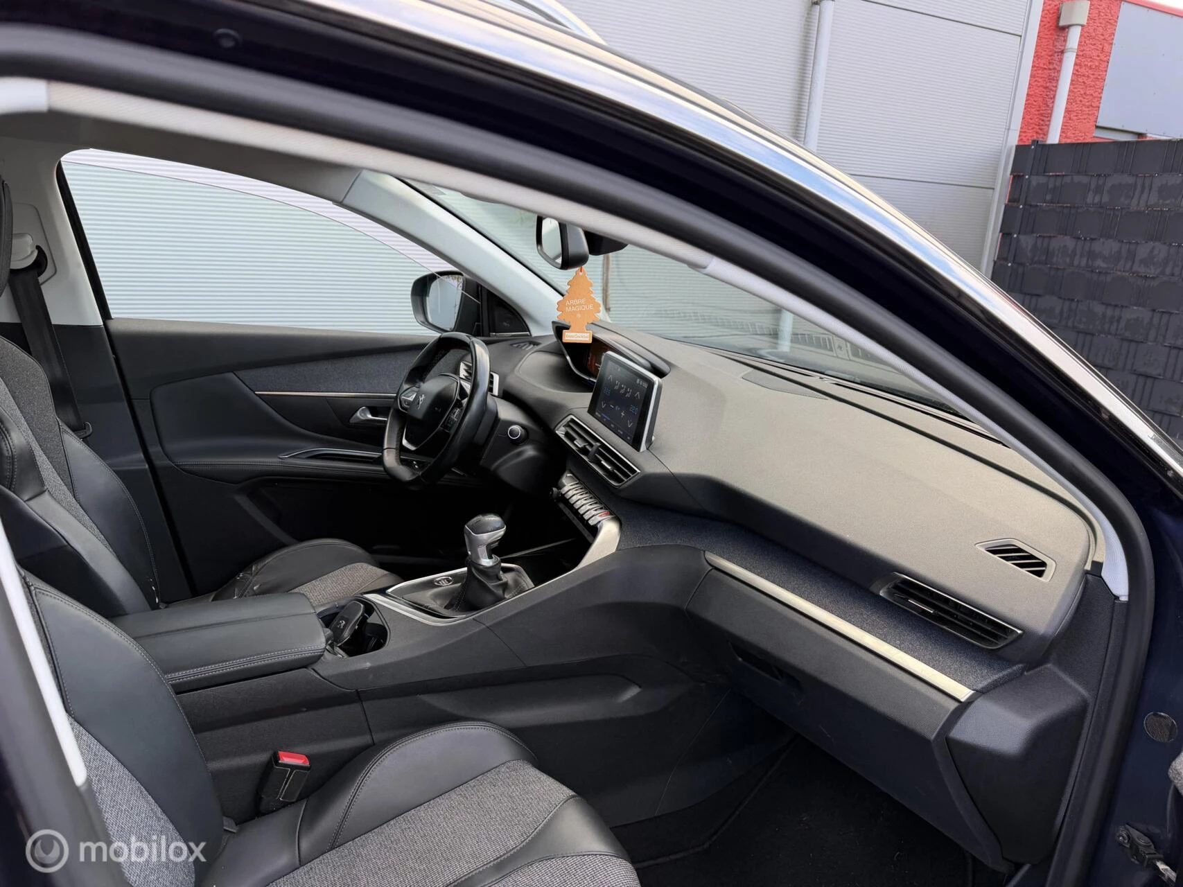 Hoofdafbeelding Peugeot 5008