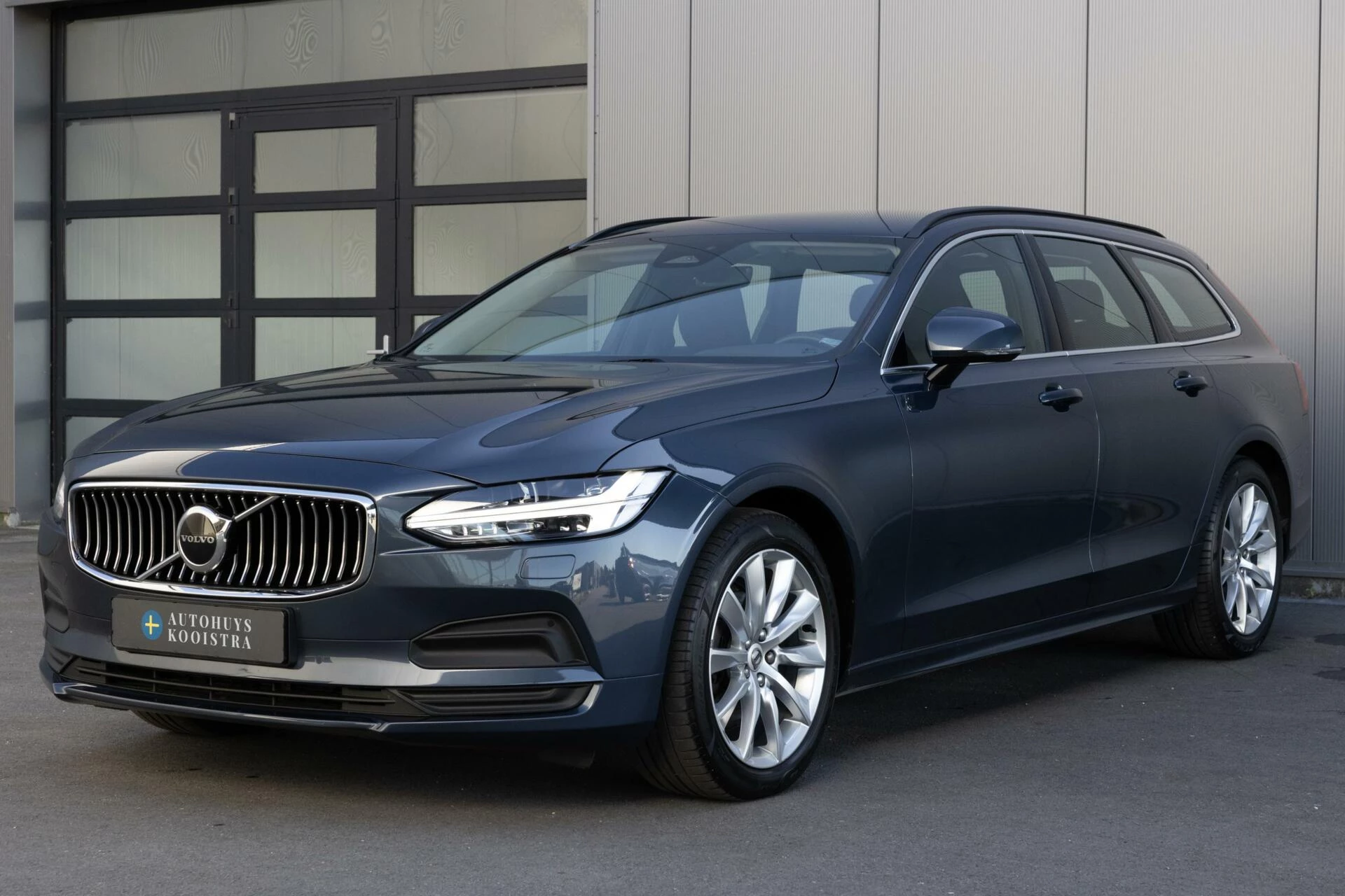 Hoofdafbeelding Volvo V90