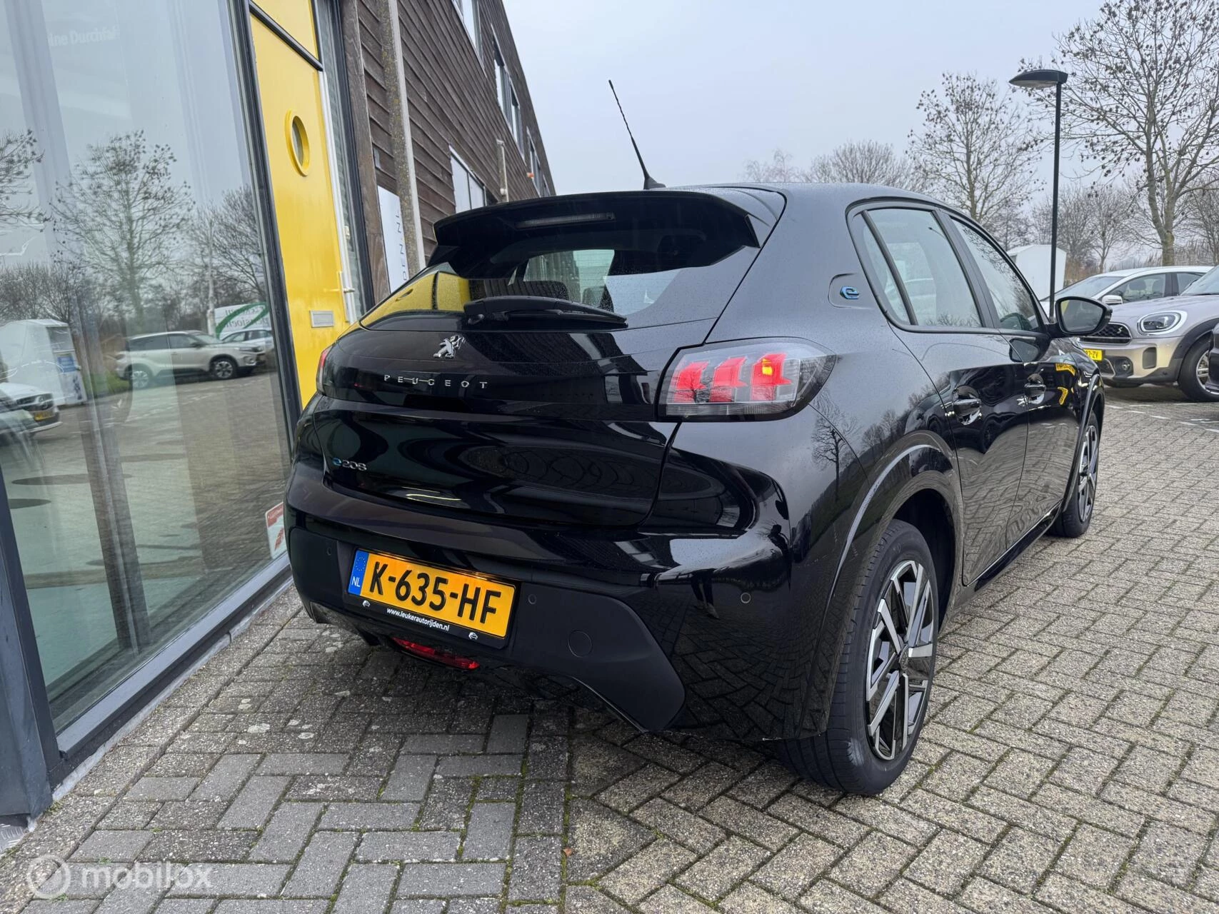 Hoofdafbeelding Peugeot e-208